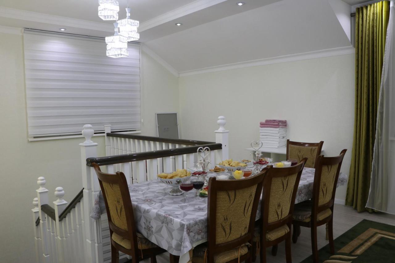 Bokonbayevo Guest House Semetei מראה חיצוני תמונה