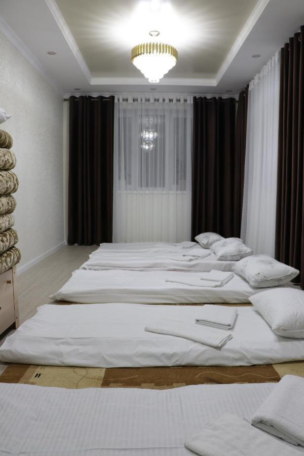 Bokonbayevo Guest House Semetei מראה חיצוני תמונה