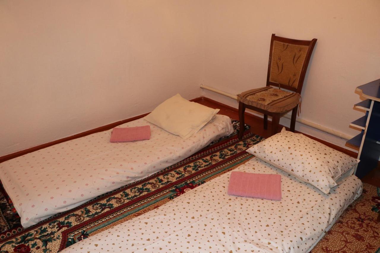 Bokonbayevo Guest House Semetei מראה חיצוני תמונה