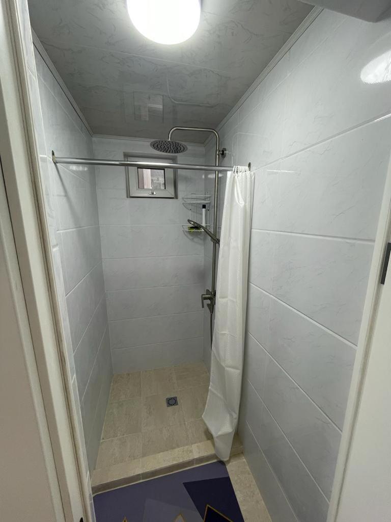Bokonbayevo Guest House Semetei מראה חיצוני תמונה